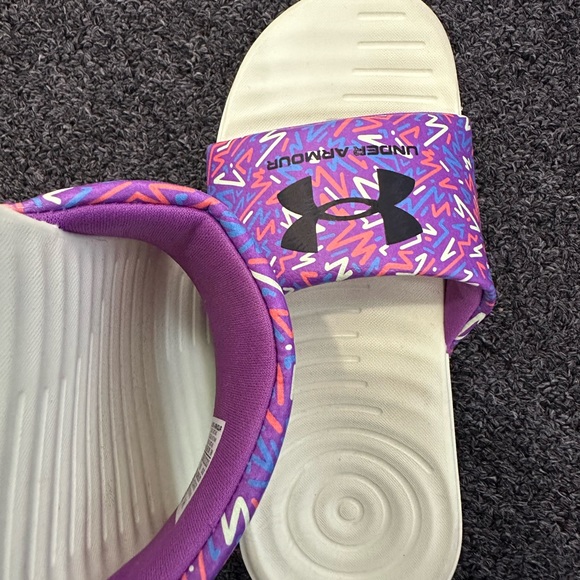 Little Girls Slide Sandals - Picture 2 of 4